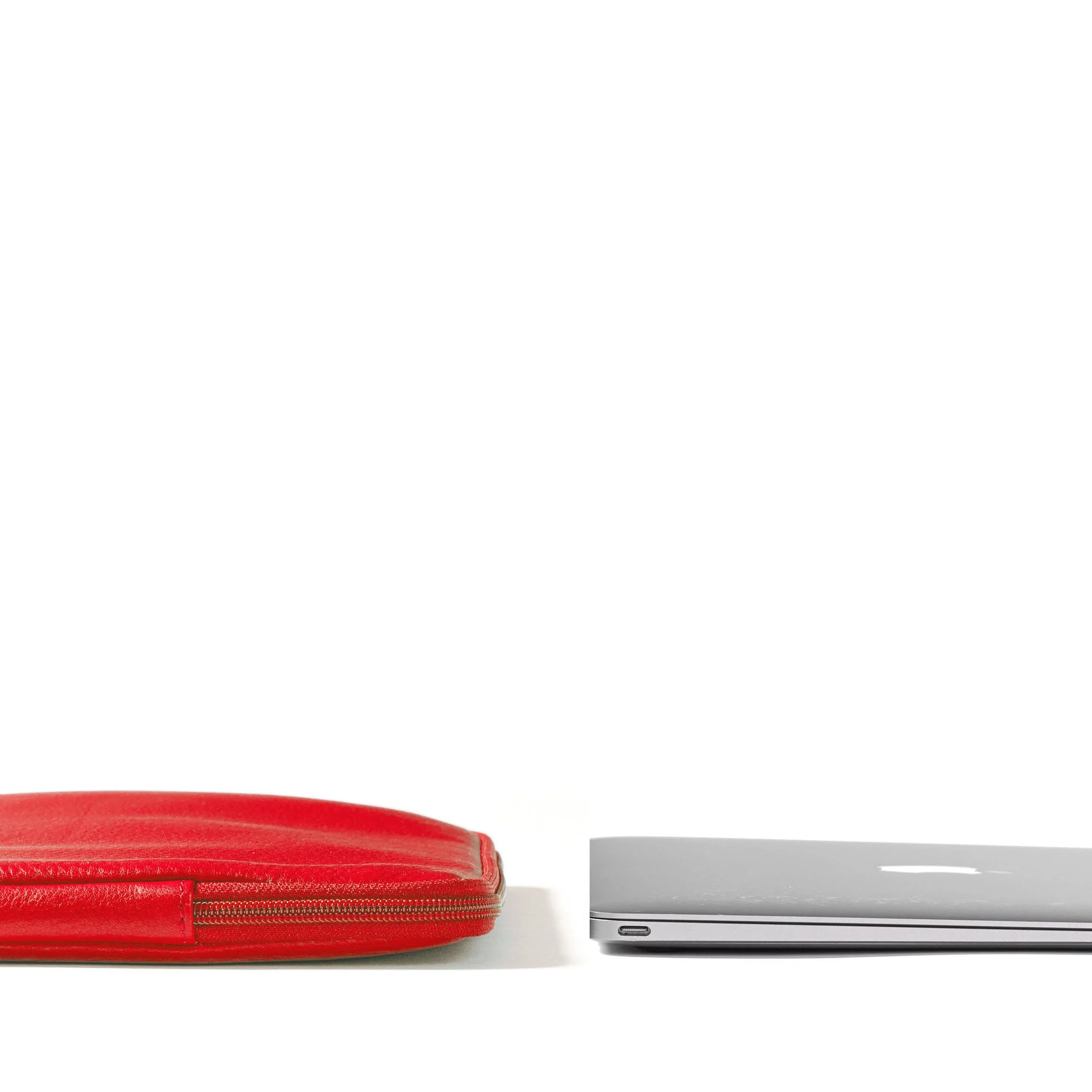 12.9/13 Inch iPad Pro Case Buoy Red - Image 3