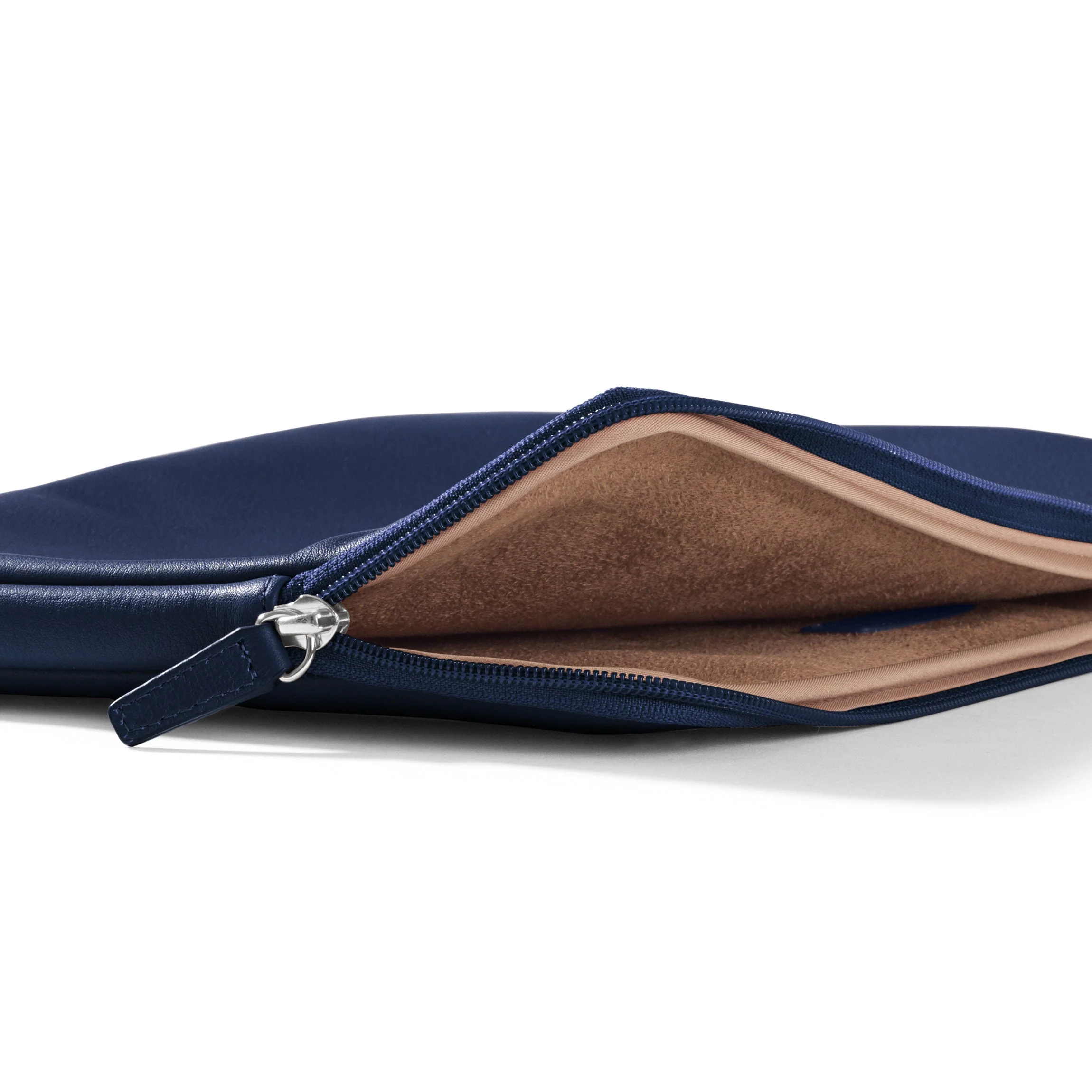 14 Inch MacBook Sleeve Navy Blue - Image 4