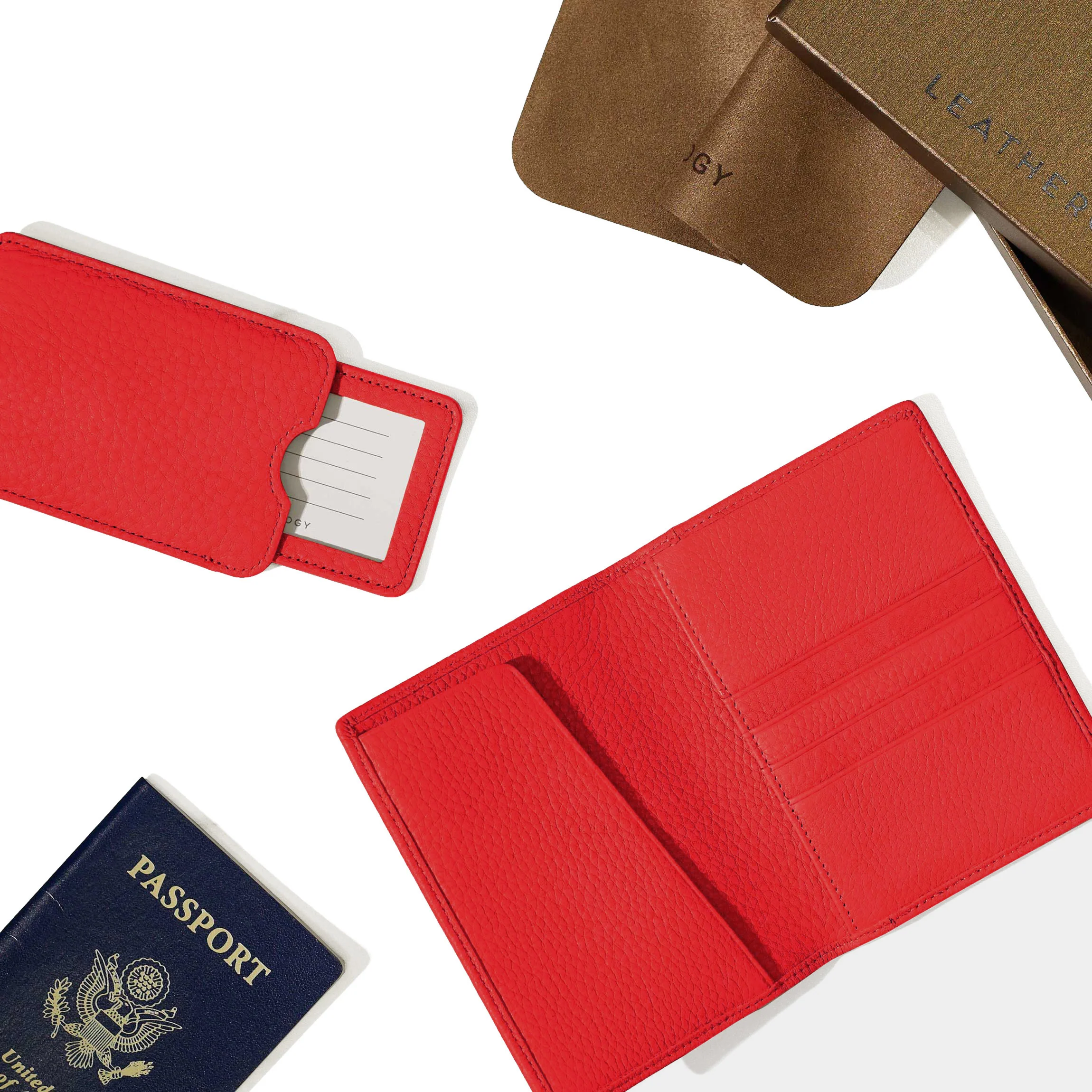 Deluxe Passport Cover + Luggage Tag Set Buoy Red - Image 3